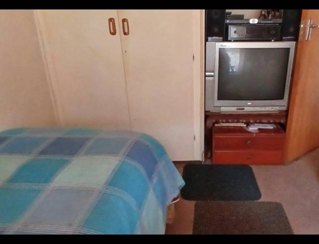 2 BEDROOM TOWNHOUSE FOR SALE IN RANDPOORT